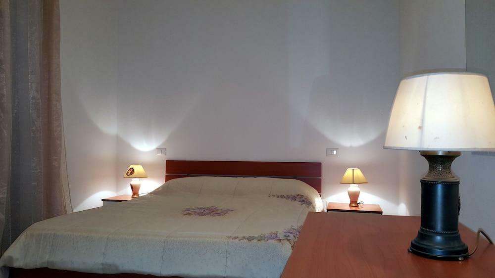 Appartamenti Castelsardo E Lu Bagnu Bagian luar foto